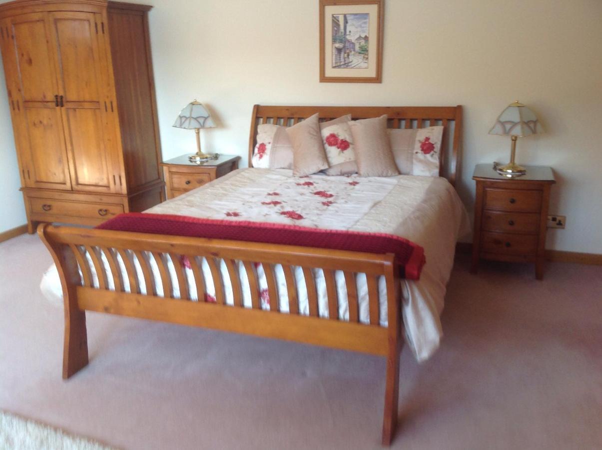 Ronaldsvoe Bed And Breakfast Fort William Luaran gambar