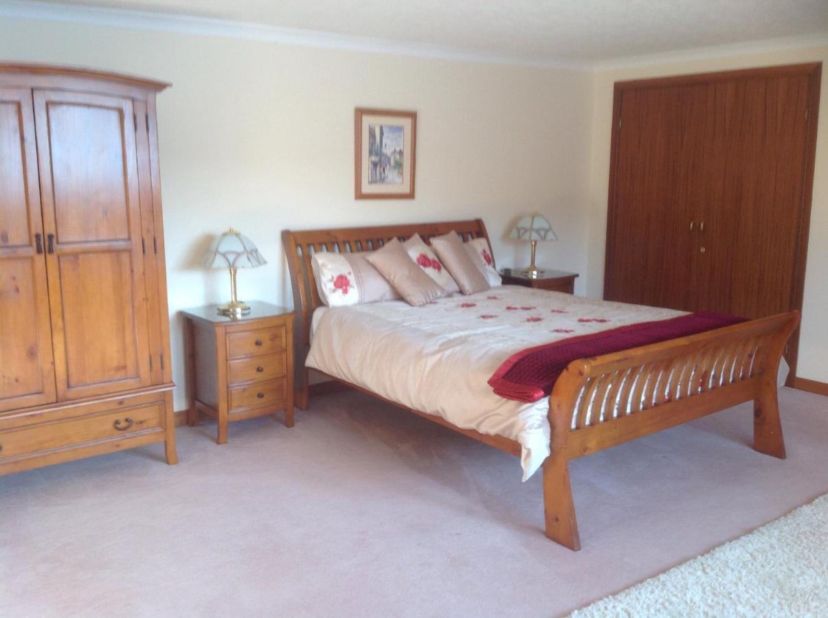 Ronaldsvoe Bed And Breakfast Fort William Luaran gambar