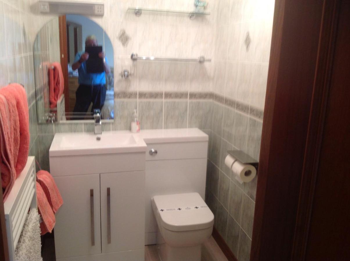 Ronaldsvoe Bed And Breakfast Fort William Luaran gambar