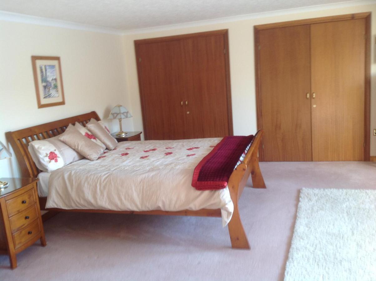 Ronaldsvoe Bed And Breakfast Fort William Luaran gambar