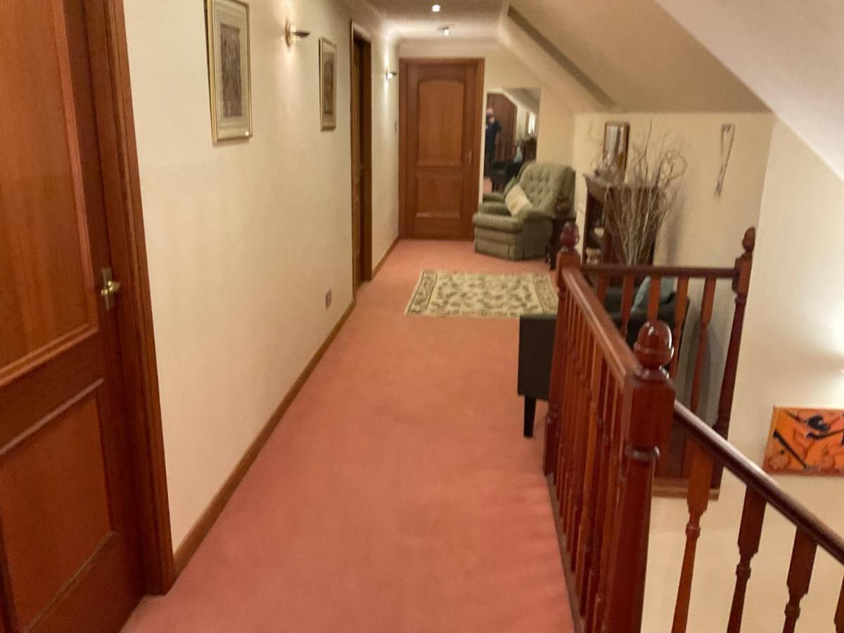 Ronaldsvoe Bed And Breakfast Fort William Luaran gambar